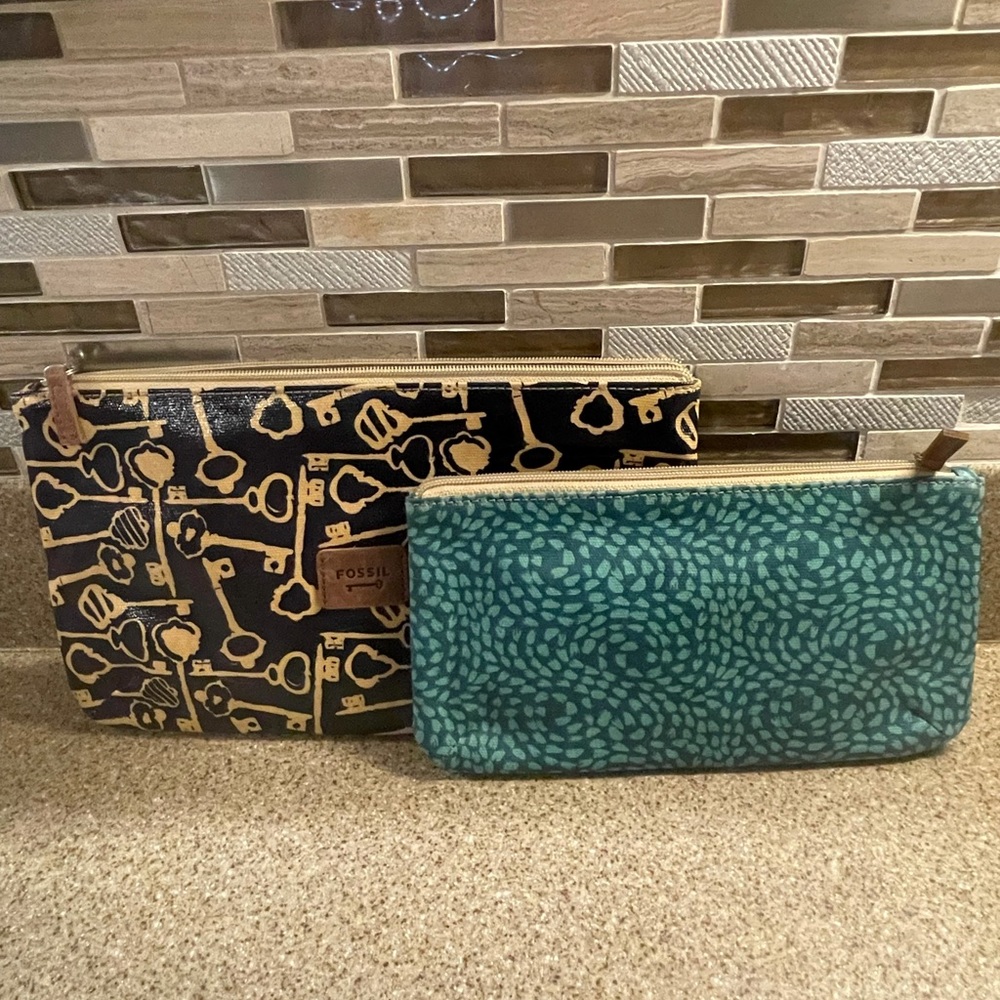 Fossil Cosmetic Bag Set